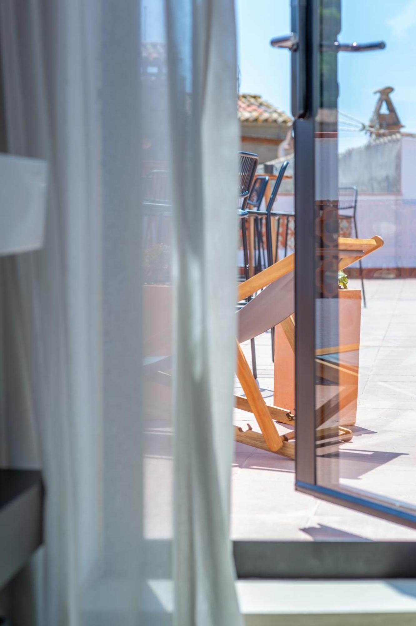 Hostal Boutique Es Menut Tossa de Mar Exterior photo
